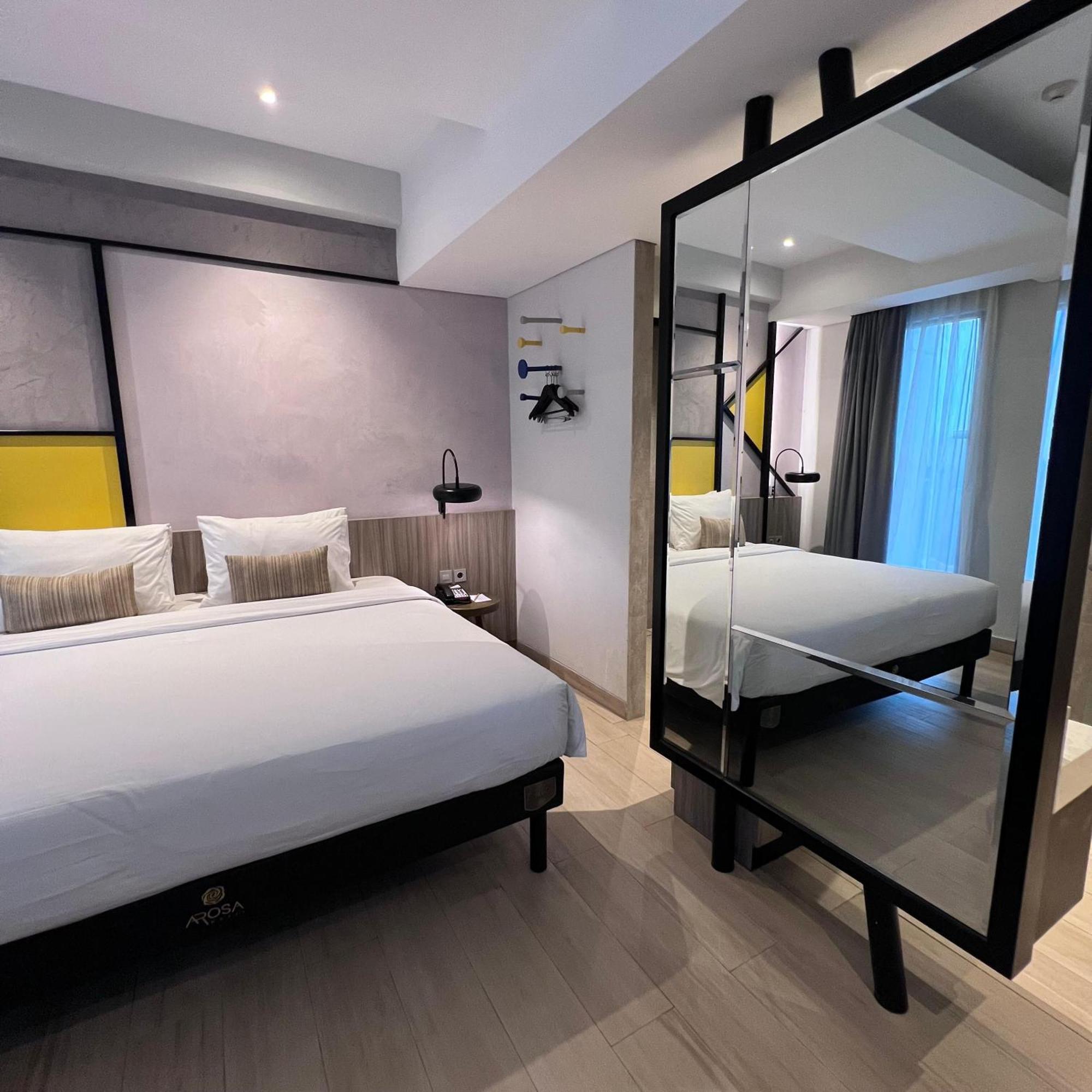 Arosa Hotel Jakarta Exterior foto